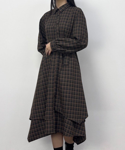 NICOLE CLUB(ニコル クラブ)の「イレヘムアシメワンピース(ワンピース・レディース・ネイビー系/ブルー/ブラウン系・MEDIUM)」の1枚目の写真