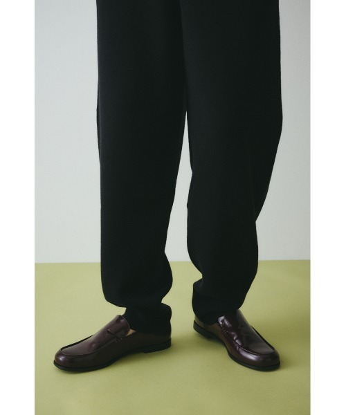 HeRIN.CYE(ヘリンドットサイ)の「Cocoon knit pants コクーンニットパンツ(その他パンツ・レディース・オフホワイト/ブラック・38/36)」の9枚目の写真