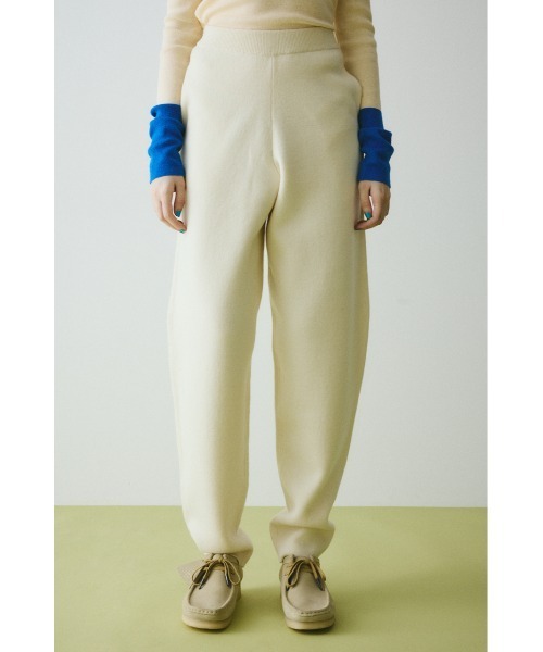 HeRIN.CYE(ヘリンドットサイ)の「Cocoon knit pants コクーンニットパンツ(その他パンツ・レディース・オフホワイト/ブラック・38/36)」の10枚目の写真