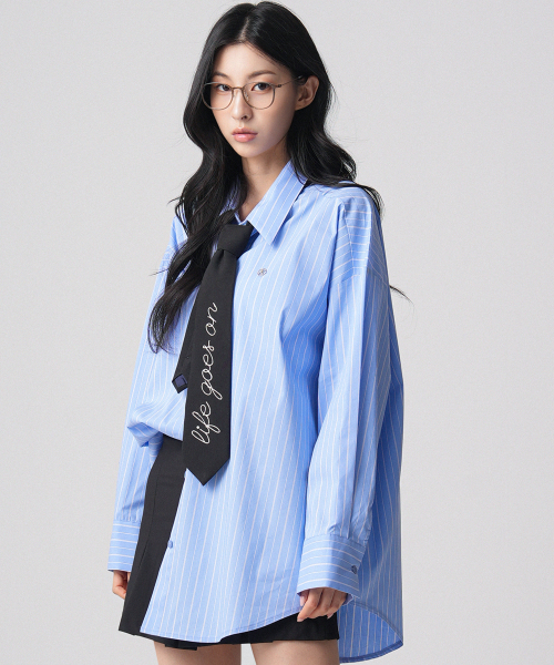 AVANDRESS(アバンドレス )の「Excel Stripe Overfit Shirt - 3COL(シャツ/ブラウス・レディース・チャコール/ブラック/スカイブルー・FREE)」の6枚目の写真