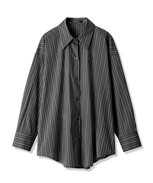 AVANDRESS(アバンドレス )の「Excel Stripe Overfit Shirt - 3COL(シャツ/ブラウス・レディース・チャコール/ブラック/スカイブルー・FREE)」の8枚目の写真
