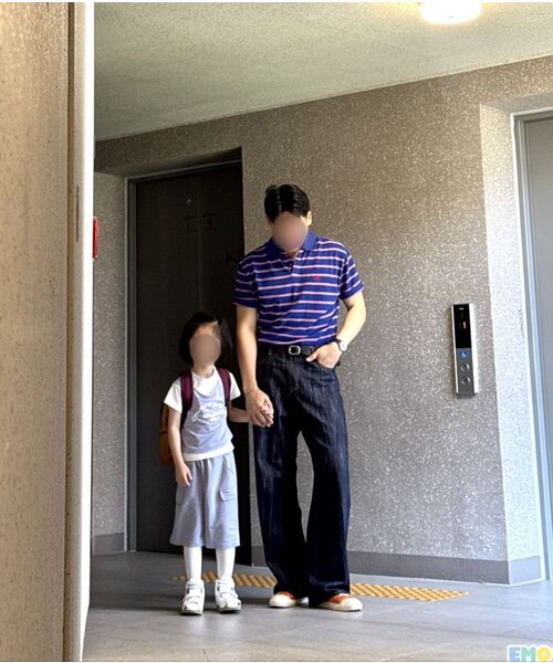 DNSR(ディーエヌエスアール)の「シグニチャーワイドノンフェイドデニムパンツブルー(デニムパンツ・メンズ・その他・SMALL/MEDIUM/LARGE/X-LARGE)」の4枚目の写真