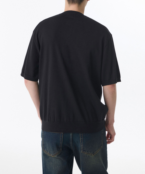 MUSINSA STANDARD（ムシンサスタンダード）の「コットンテンセルラウンドネック半袖カーディガン[ブラック]（カーディガン/ボレロ・メンズ・その他・MEDIUM/LARGE/X-LARGE/XX-LARGE）」の2枚目の写真