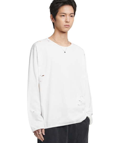 NOMANUAL(NOMANUAL)の「DAMAGED LONG SLEEVE TEE - WHITE(Tシャツ/カットソー・レディース・その他・SMALL/MEDIUM/LARGE)」の1枚目の写真