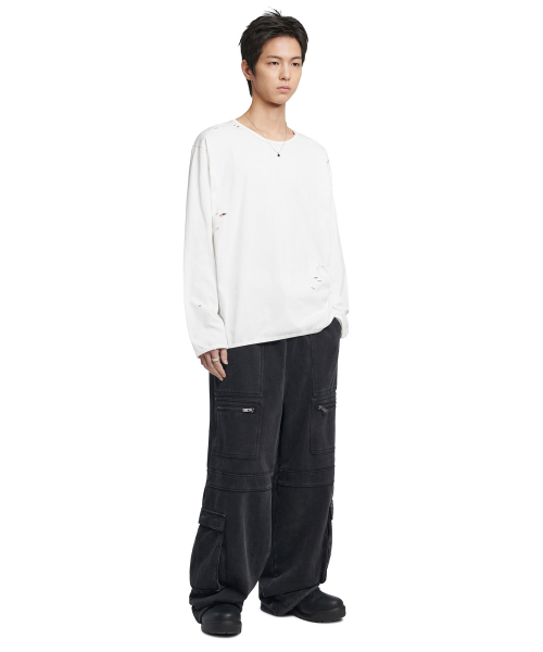 NOMANUAL(NOMANUAL)の「DAMAGED LONG SLEEVE TEE - WHITE(Tシャツ/カットソー・レディース・その他・SMALL/MEDIUM/LARGE)」の4枚目の写真