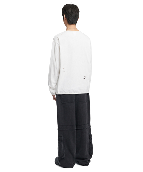 NOMANUAL(NOMANUAL)の「DAMAGED LONG SLEEVE TEE - WHITE(Tシャツ/カットソー・レディース・その他・SMALL/MEDIUM/LARGE)」の5枚目の写真