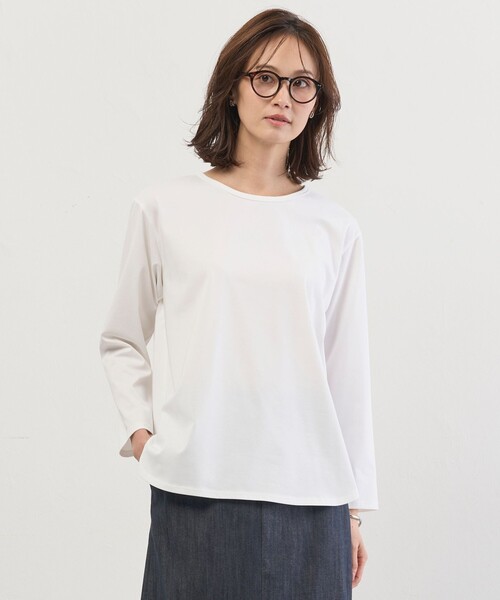 J.PRESS(ジェイプレス)の「ベーシックジャージー シャツテール カットソー(Tシャツ/カットソー・レディース・ホワイト系・T13)」の1枚目の写真