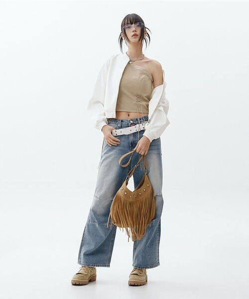 ROSEFRANTZ（ロゼフランツ）の「Unbalance Eyelet Top [Beige]（Tシャツ/カットソー・レディース・Beige・SMALL/MEDIUM）」の5枚目の写真