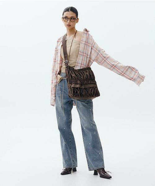 ROSEFRANTZ（ロゼフランツ）の「Unbalance Eyelet Top [Beige]（Tシャツ/カットソー・レディース・Beige・SMALL/MEDIUM）」の6枚目の写真