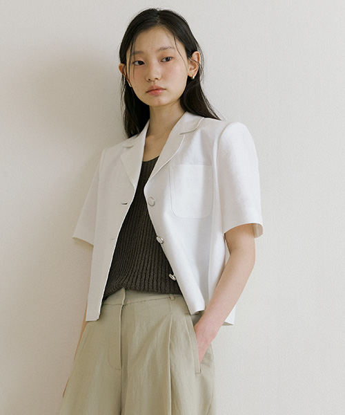 LINGSEOUL(リングソウル)の「linen half sleeve jacket-ivory(テーラードジャケット・レディース・その他・SMALL/MEDIUM)」の3枚目の写真