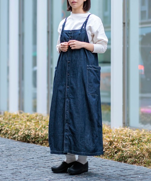 D.M.G.（ドミンゴ）の「[D.M.G / ディーエムジー] 6.5ozデニム ワークサロペットスカート（サロペット/オーバーオール・レディース・ワンウォッシュ・FREE）」の2枚目の写真