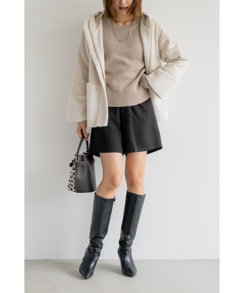 M.deux(エムドゥ)の「フェイクムートンファーコート(テーラードジャケット・レディース・キャメル/グレイッシュベージュ・MEDIUM)」の6枚目の写真