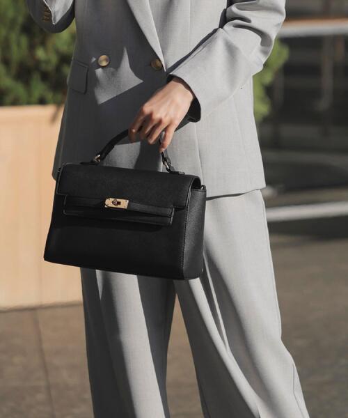 grove（グローブ）の「フラップベルトカクシボショルダー（ショルダーバッグ・レディース・ブラック/ライトベージュ/サックスブルー・00）」の4枚目の写真