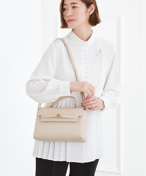 grove（グローブ）の「フラップベルトカクシボショルダー（ショルダーバッグ・レディース・ブラック/ライトベージュ/サックスブルー・00）」の8枚目の写真