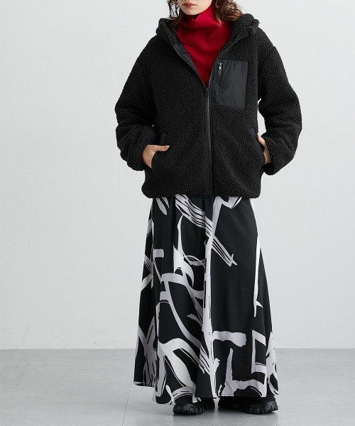 Soiunique（スワユニーク）の「中綿入りボアフードブルゾン　［Soiunique］（カバーオール・レディース・ブラック/モカ・L/M）」の15枚目の写真
