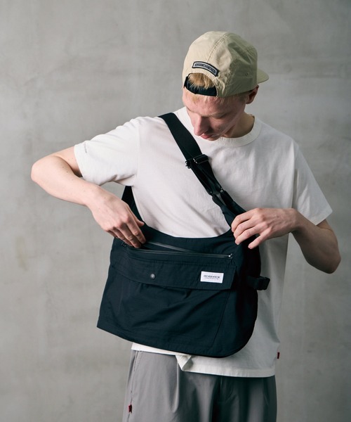 VIRGOwearworks（ヴァルゴウェアワークス）の「TRANSFORM BAG VEST（ベスト・メンズ・ブラック/ブラック系その他・FREE）」の13枚目の写真