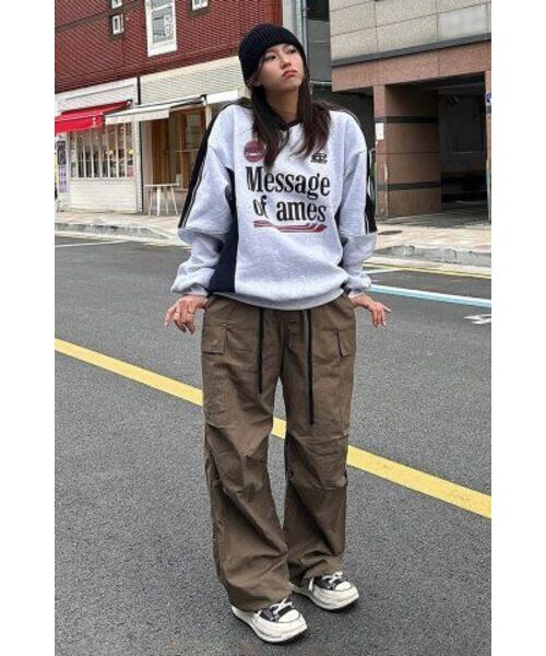 AMESWORLDWIDE（アメスワールドワイド）の「V NECK UNIFORM SWEATSHIRT GREY (AM2DFUM441A)（スウェット・レディース・その他・MEDIUM/LARGE）」の9枚目の写真