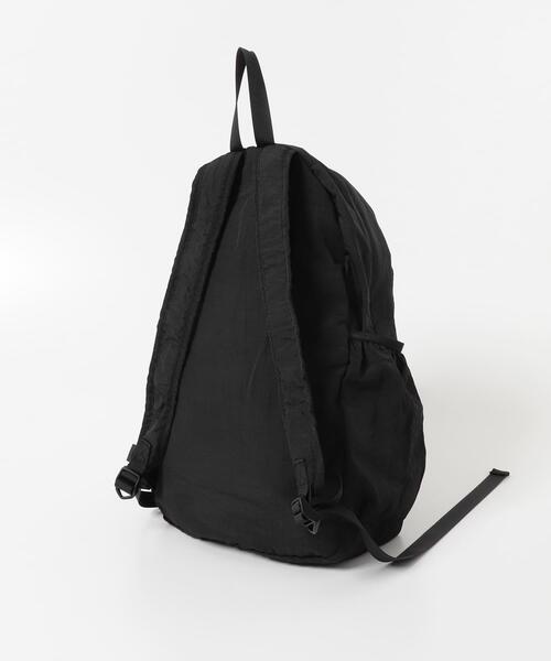 EKAL(エカル)の「EASY DAYPACK(ショルダーバッグ・レディース・ブラック/チャコールグレー・ONE)」の11枚目の写真