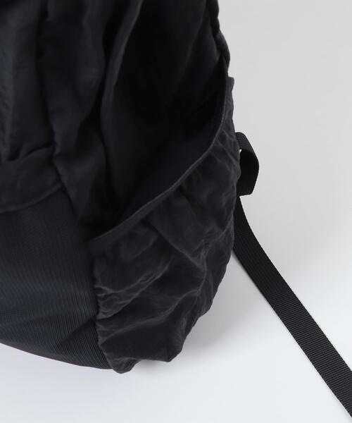 EKAL(エカル)の「EASY DAYPACK(ショルダーバッグ・レディース・ブラック/チャコールグレー・ONE)」の14枚目の写真