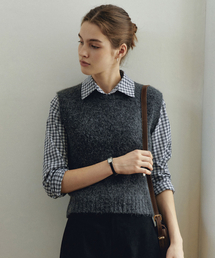 LOEIL（ロエイユ）の「ラウンドアルパカウールニットベスト - チャコール（ベスト）」