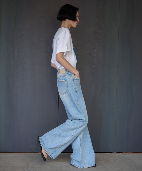 セール】Flow Wide Boots Cut Denim - Light Blue（デニムパンツ