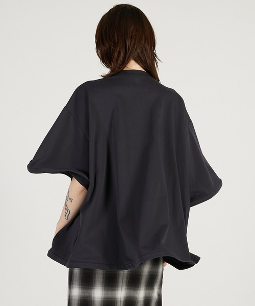 PRANK PROJECT(プランクプロジェクト)の「【Pre-Order】裾ボーンTシャツ / Wire Hem Big Tee(Tシャツ/カットソー・レディース・チャコールグレー/ホワイト・FREE)」の11枚目の写真