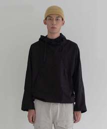 AGENT PEEK（エージェントピーク）の「STRAP HOODIE ANORAK_BLACK（ナイロンジャケット）」