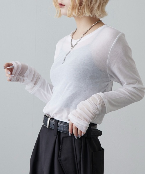 Lui's（ルイス）の「袖シャーリングデザインプルオーバー（Tシャツ/カットソー・レディース・ブラック/グレー/ホワイト・FREE）」の2枚目の写真