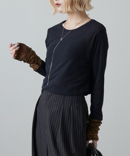 Lui's（ルイス）の「袖シャーリングデザインプルオーバー（Tシャツ/カットソー・レディース・ブラック/グレー/ホワイト・FREE）」の9枚目の写真