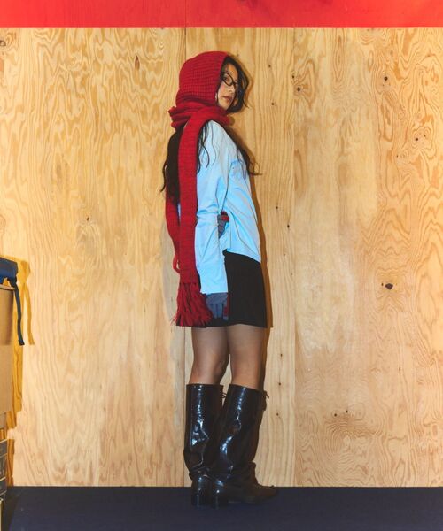 PULP/417EDIFICE(パルプフォーワンセブンエディフィス)の「Margarines / マーガリンズ HOODED SCARF(マフラー・レディース・レッド/グレー・FREE)」の12枚目の写真