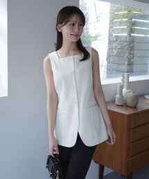 cle blatt（クレブラット）の「スクエアネックシェイプジレ（ベスト）」