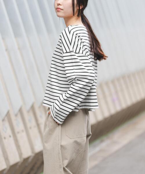 FORK&SPOON(フォークアンドスプーン)の「FORK&SPOON クロップドボートネックボーダー(Tシャツ/カットソー・レディース・ピンク系その他/ブラック系その他・1)」の4枚目の写真