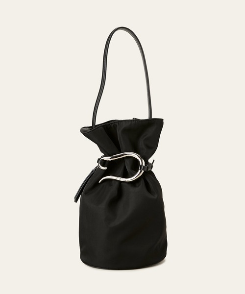 LE VERNIS(ル・ベルニ)の「LE VERNIS(ル・ベルニ)Poire bucket bag M(ショルダーバッグ・レディース・ブラック/グレー/ホワイト・FREE)」の3枚目の写真