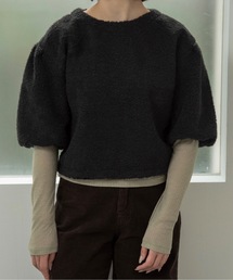 lawgy（ラウジー）の「fluffy puff shoulder short tops / フラッフィーパフショルダーショートトップス（その他トップス）」