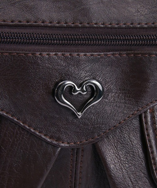 clear（クリア）の「ヴィンテージライクハートモチーフ合皮バッグ［Y2K カジュアル 着回し力抜群］≪新作≫（ハンドバッグ・レディース・レッド/ブラック/ブラウン・F）」の14枚目の写真