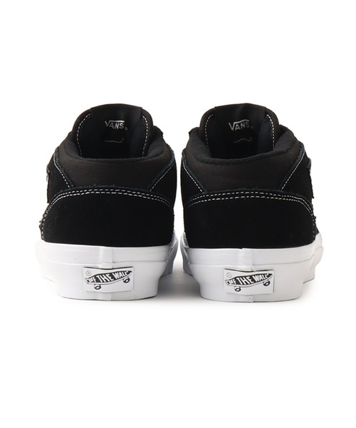 VANS(バンズ)の「VANS LX Half Cab Reissue 33 / バンズ LX ハーフキャブ リイシュー33(スニーカー・メンズ・ブラック・25.5cm/26.0cm/26.5cm/27.0cm/27.5cm/28.0cm/28.5cm/29.0cm/30.0cm)」の3枚目の写真
