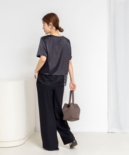 NOLLEY’S(ノーリーズ)の「ウォッシャブル裾レースオトナサテンTシャツ(シャツ/ブラウス・レディース・ブラック/ネイビー/ホワイト・38)」の19枚目の写真
