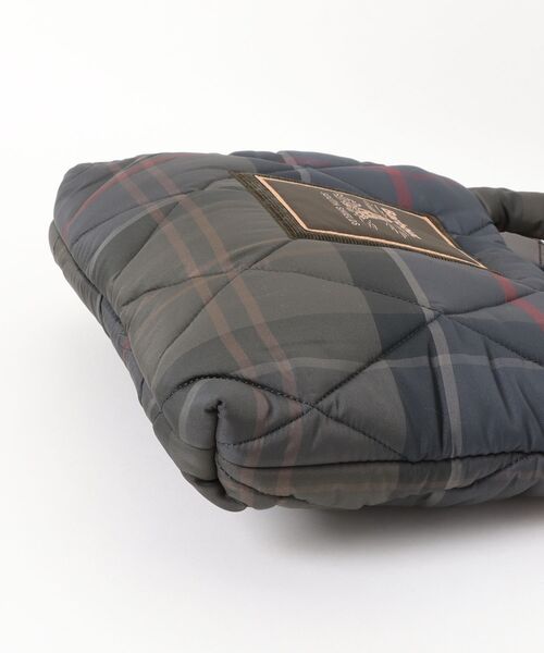 Barbour(バブアー)の「【Barbour】barbout tartan arlene mini quilted tote bag / LBA0552(トートバッグ・レディース・マルチ・FREE)」の3枚目の写真