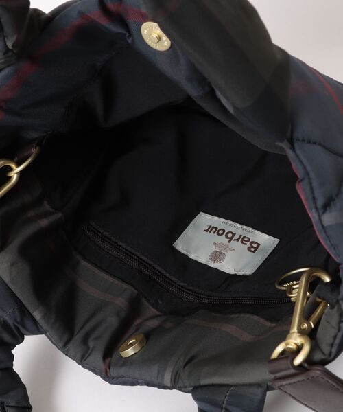 Barbour(バブアー)の「【Barbour】barbout tartan arlene mini quilted tote bag / LBA0552(トートバッグ・レディース・マルチ・FREE)」の4枚目の写真
