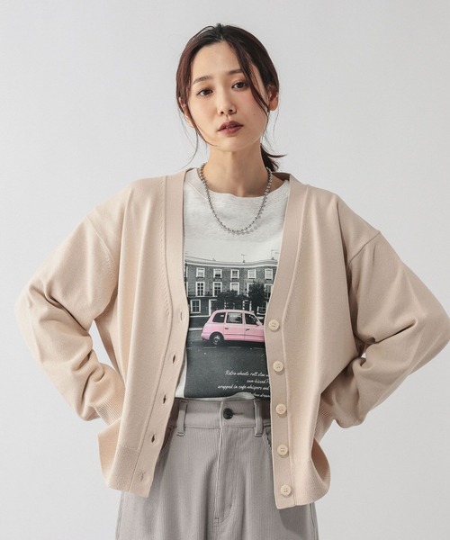 GLOBAL WORK（グローバルワーク）の「ドライタッチVネックカーディガン長袖/634143（カーディガン/ボレロ・レディース・ブラウン/グレー系5/ブラック/コーラルピンク/ライトイエロー/ライトブルー/ライトベージュ・SHORT/REGULAR）」の4枚目の写真