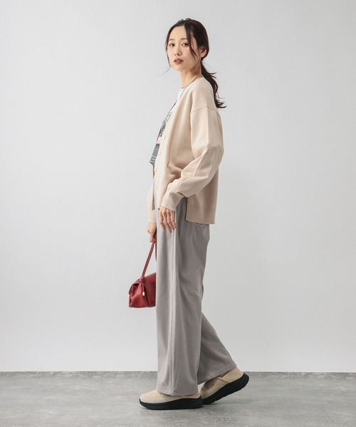 GLOBAL WORK（グローバルワーク）の「ドライタッチVネックカーディガン長袖/634143（カーディガン/ボレロ・レディース・ブラウン/グレー系5/ブラック/コーラルピンク/ライトイエロー/ライトブルー/ライトベージュ・SHORT/REGULAR）」の20枚目の写真