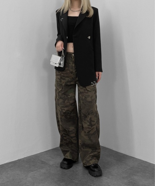 jiasecond.（ジアセカンド）の「【jiasecond.】アシンメトリーフックオーバージャケット / ジャケット アウター モード アシメ 変形 ピアス オーバー（テーラードジャケット・レディース・ブラック・FREE）」の8枚目の写真