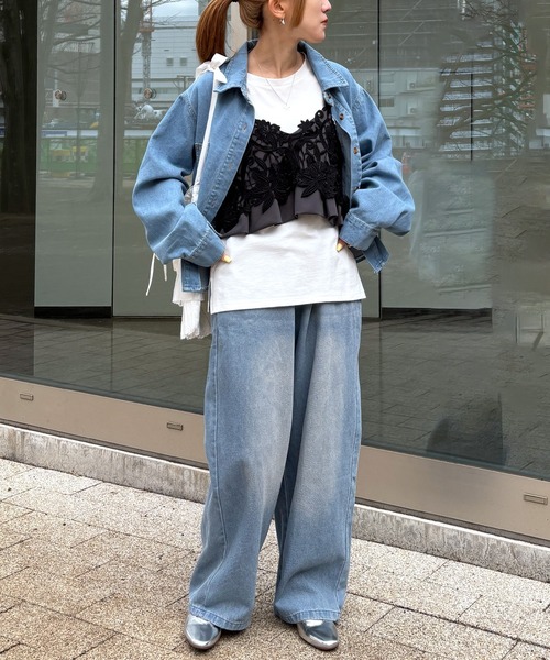 ISOOK（アイスー）の「【ISOOK / アイスー】オーバーサイズデニムライクジャケット / Gジャン デニムシャツ シャツジャケット デニムジャケット ミドル丈 ビッグシルエット オーバーサイズ 長袖 春ジャケット 春服 ブルー ライトブルー ZOZOTOWN限定（デニムジャケット・レディース・ライトブルー/ブルー・FREE）」の8枚目の写真