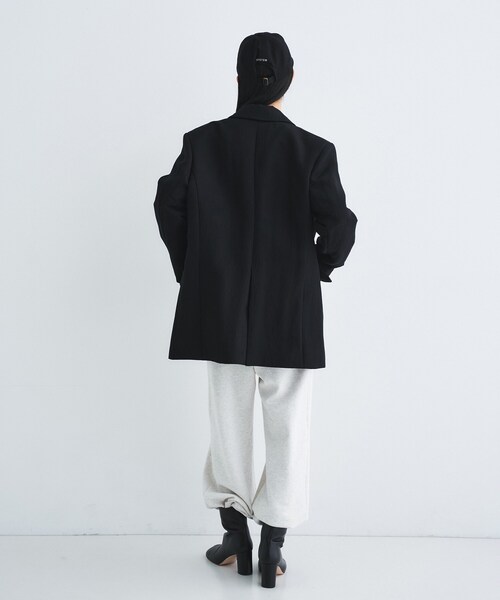 CODE A（コードエー）の「arc tailored jacket（テーラードジャケット・レディース・ブラック/ライトベージュ・00）」の8枚目の写真