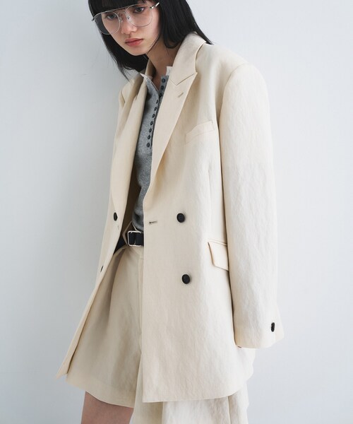 CODE A（コードエー）の「arc tailored jacket（テーラードジャケット・レディース・ブラック/ライトベージュ・00）」の9枚目の写真