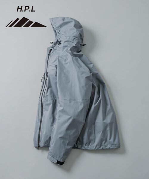 EKAL（エカル）の「HIKE SHELL JACKET（ナイロンジャケット・メンズ・ライトベージュ/ライトグレー・LARGE/MEDIUM/X-LARGE）」の3枚目の写真