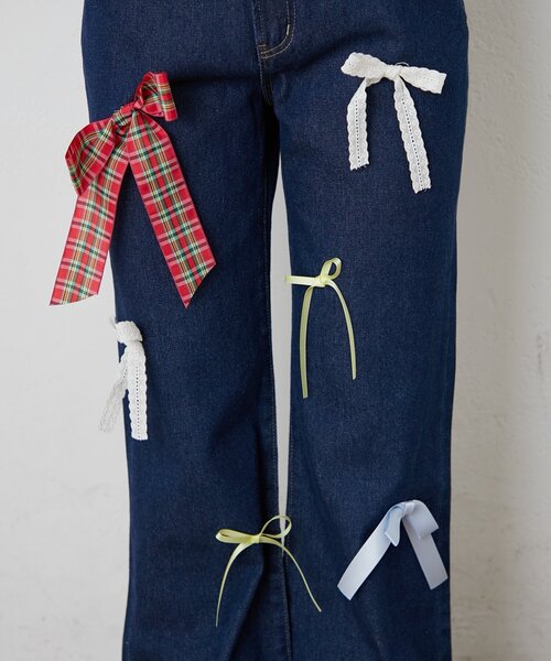 CIAOPANIC TYPY（チャオパニックティピー）の「【HELLO.SANFRANCISCO/ハローサンフランシスコ】カラフルリボンフレアデニム（デニムパンツ・レディース・ブルー/サックスブルー・SMALL/MEDIUM）」の22枚目の写真