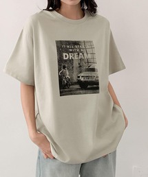 モノクログラフィックプリントTシャツ