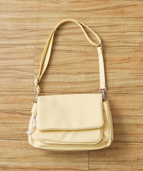 CIAOPANIC TYPY（チャオパニックティピー）の「：【550mlペットボトル収納可能】フラップデザインBAG（ショルダーバッグ・レディース・アイボリー/ブラック/ブラウン/イエロー・ONE SIZE）」の7枚目の写真