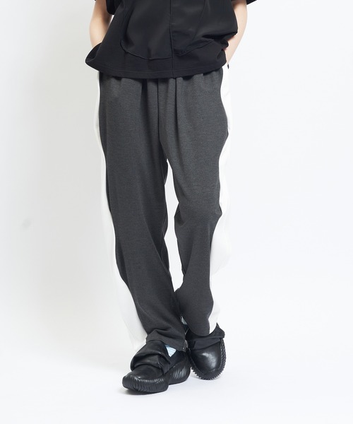 gomme(ゴム)の「ウェイブポンチパンツ(その他パンツ・レディース・チャコールグレー/ブラック・MEDIUM)」の2枚目の写真